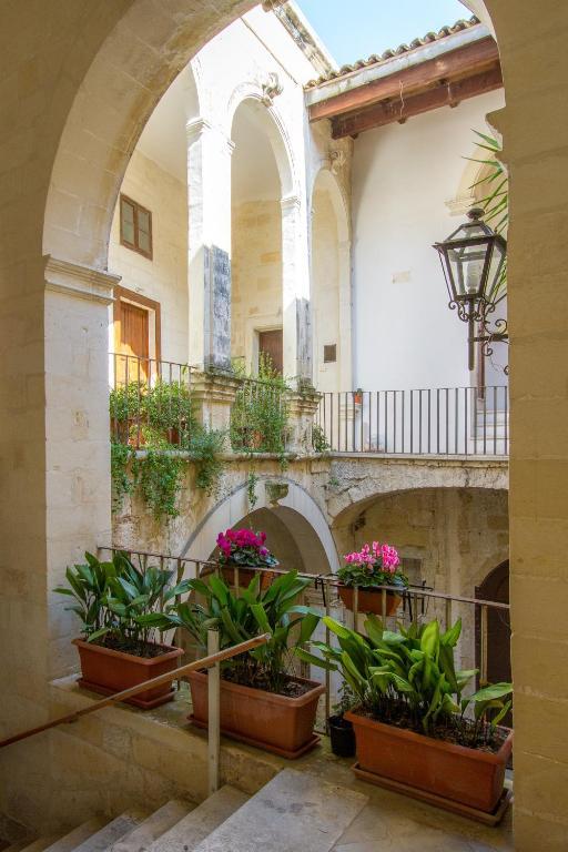 לצ'ה B&B Casa Li Santi מראה חיצוני תמונה