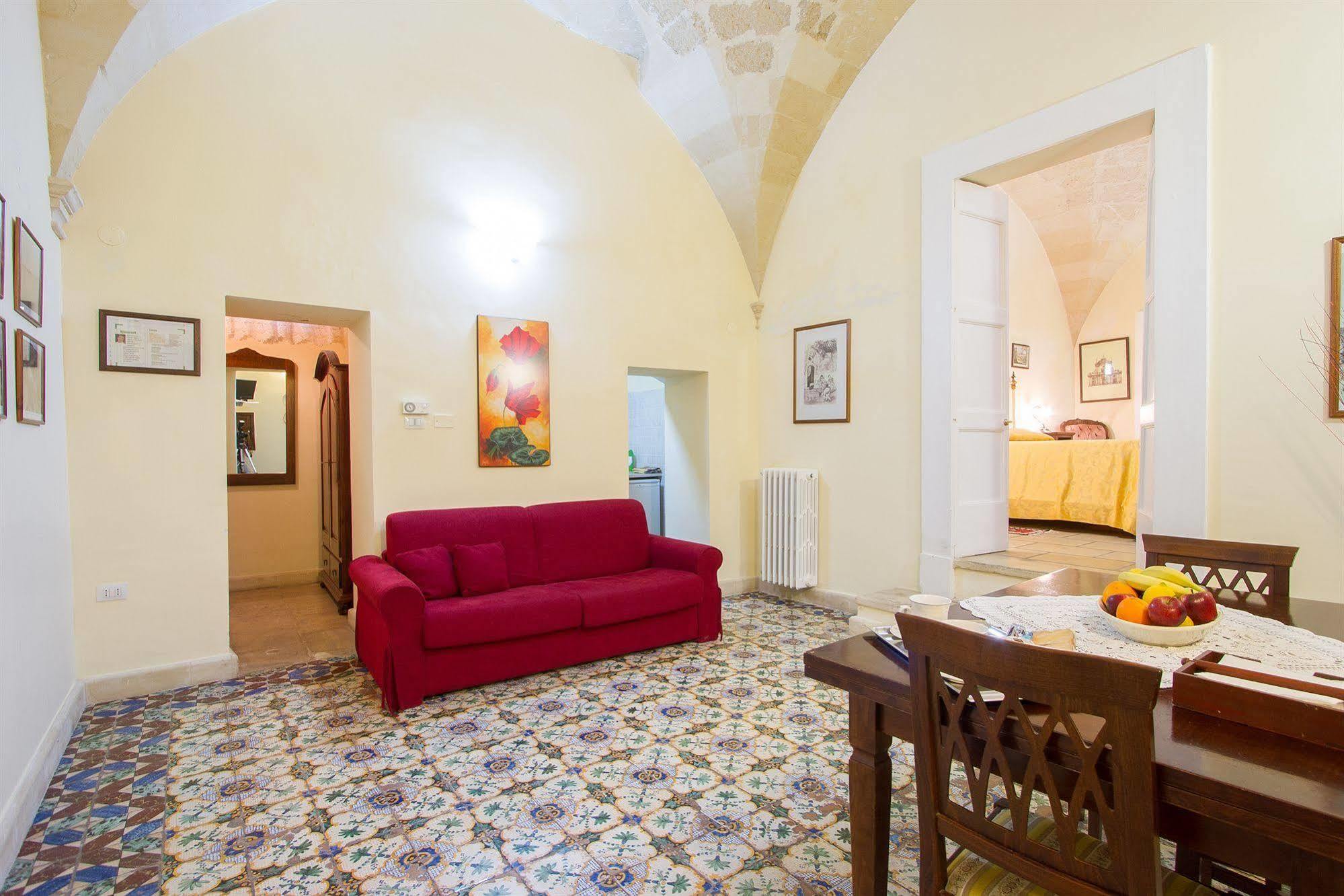 לצ'ה B&B Casa Li Santi מראה חיצוני תמונה