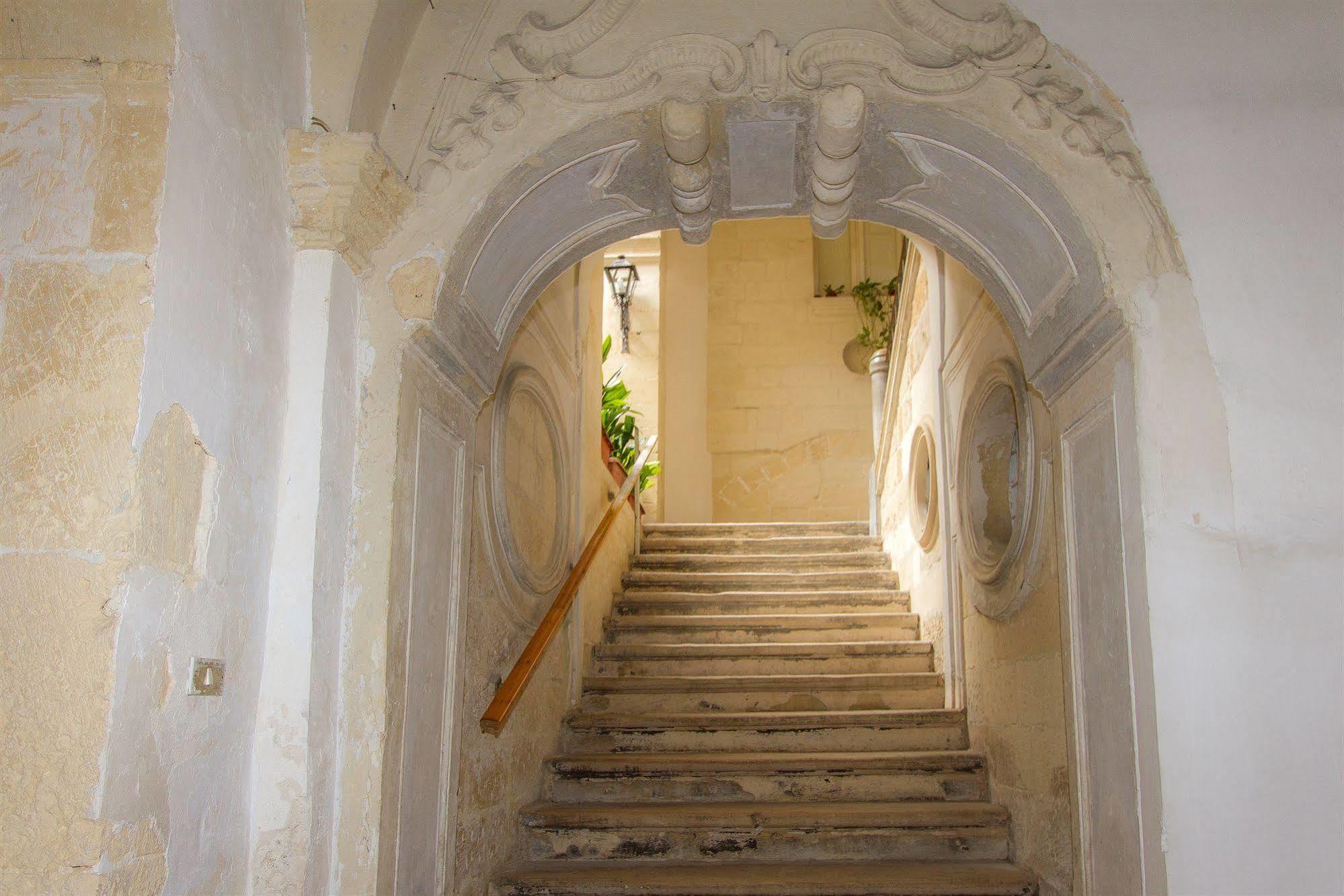 לצ'ה B&B Casa Li Santi מראה חיצוני תמונה